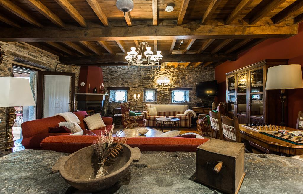 Casa Pineiro ξενώνας Monfero Εξωτερικό φωτογραφία